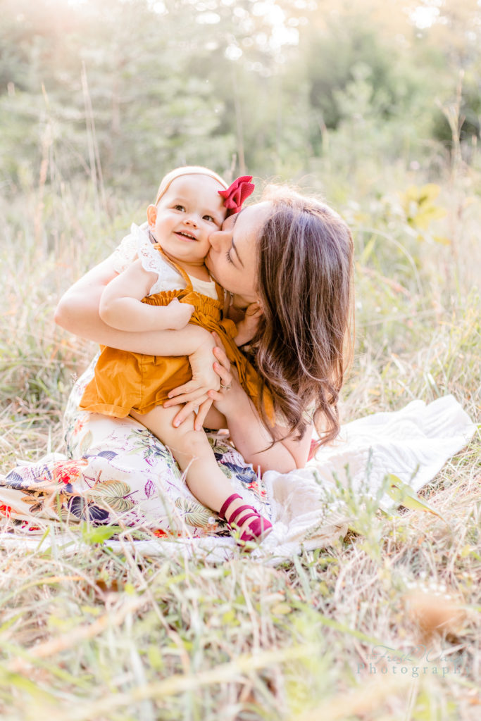 Shenandoah-Valley-family-session-portrait-fall-mommy-me-baby-girl